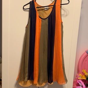 Women’s dress